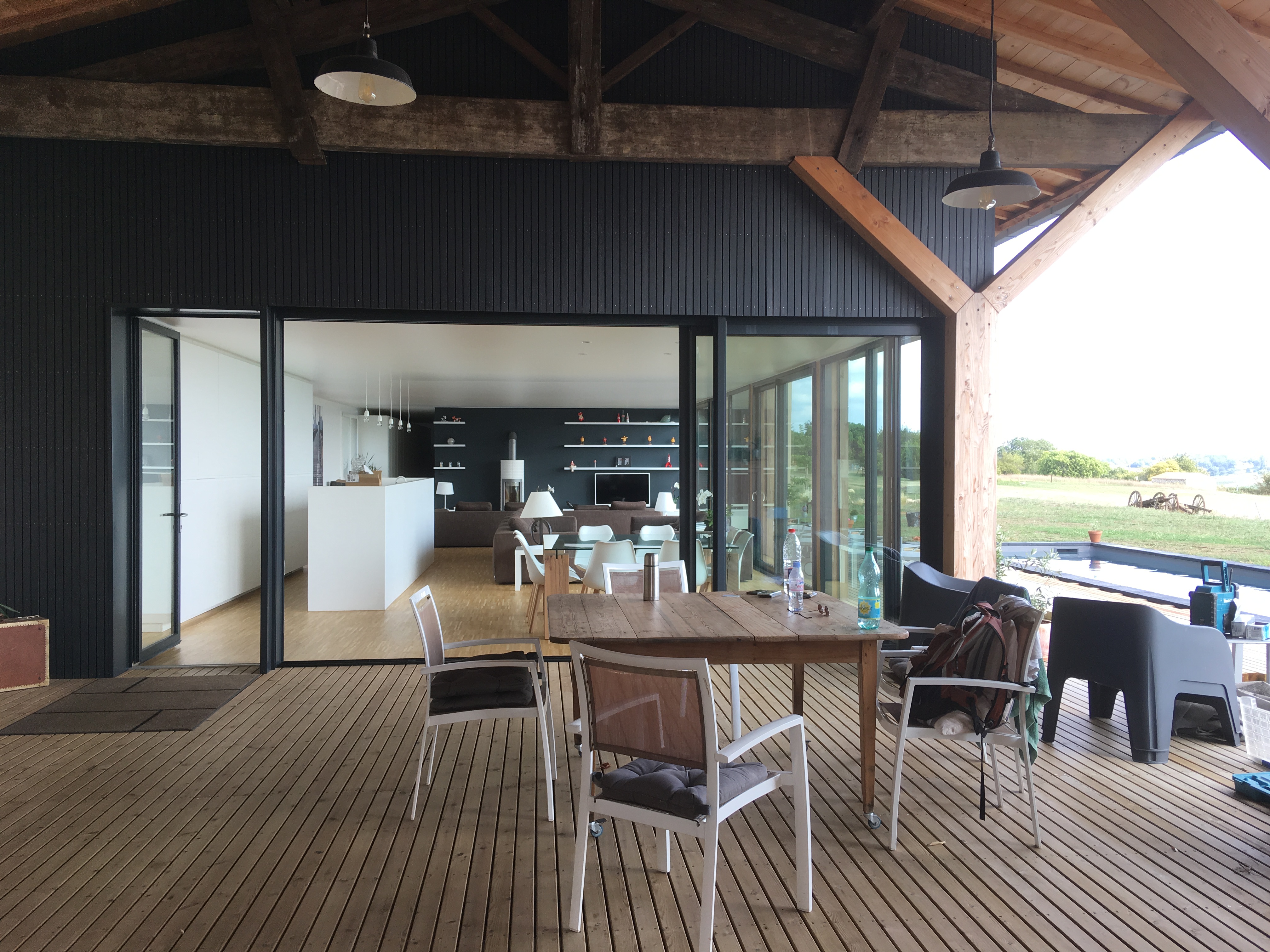 terrasse en pin sylvestre 70mm sur l_estuaire de la Gironde